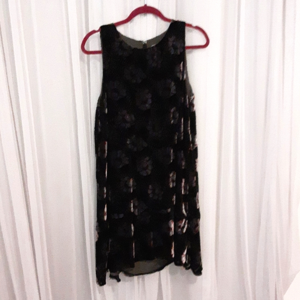 Loft embossed dress